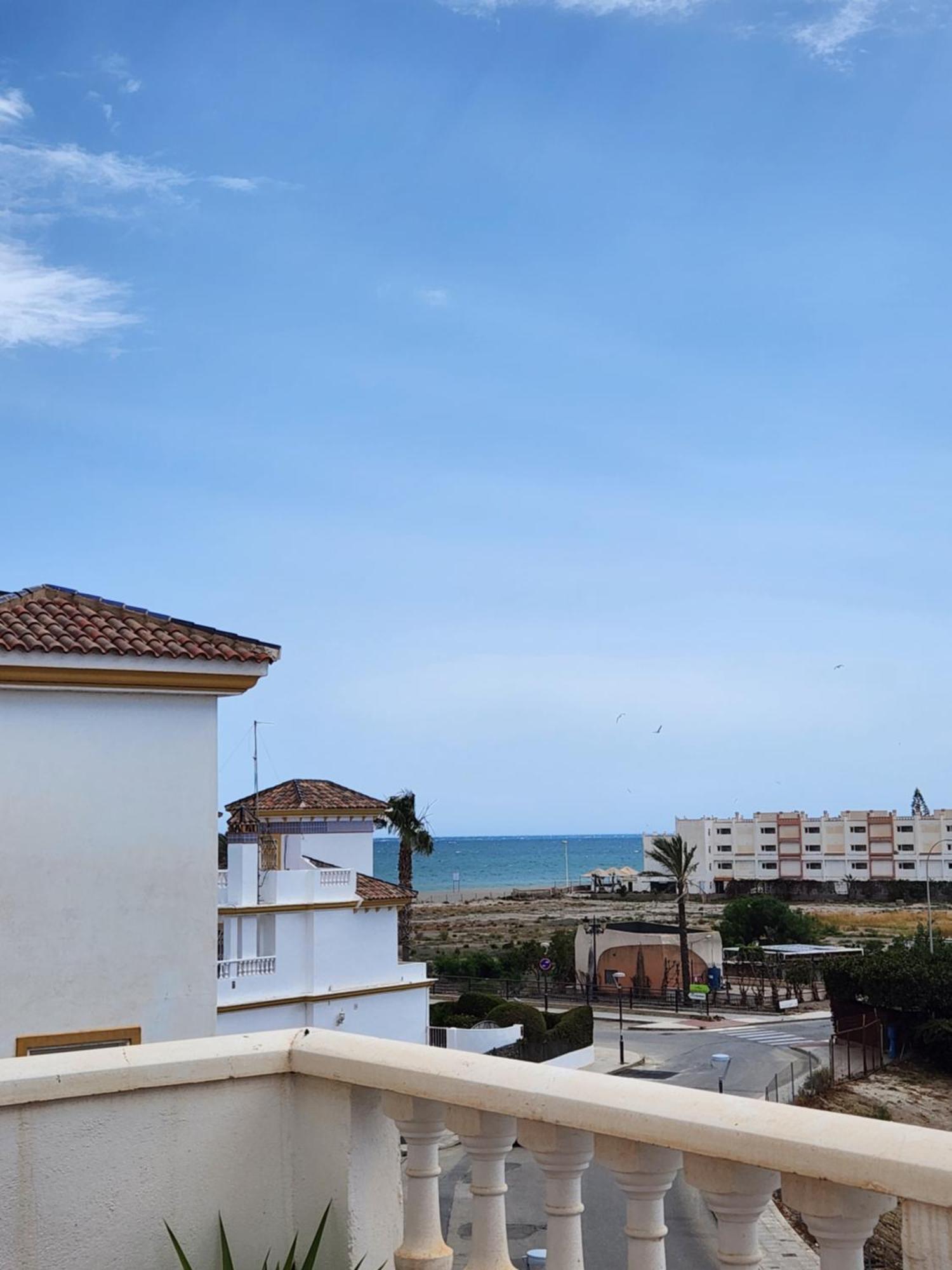 Triplex Adosado De Cuatro Dormitorios De Esencia Maritima A 2 Minutos De La Playa! ベラ エクステリア 写真